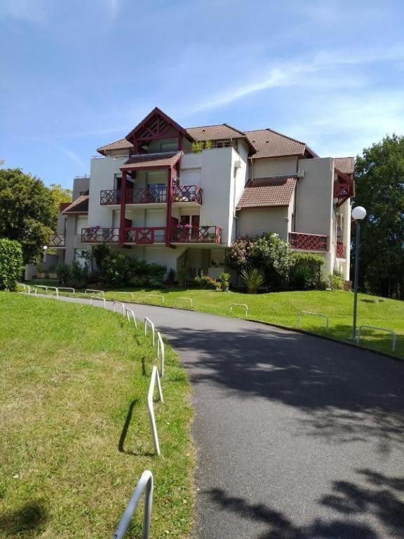 L'Etoile Paloise -Terrasse &Wifi &Parking &Piscine Appartement Pau Buitenkant foto
